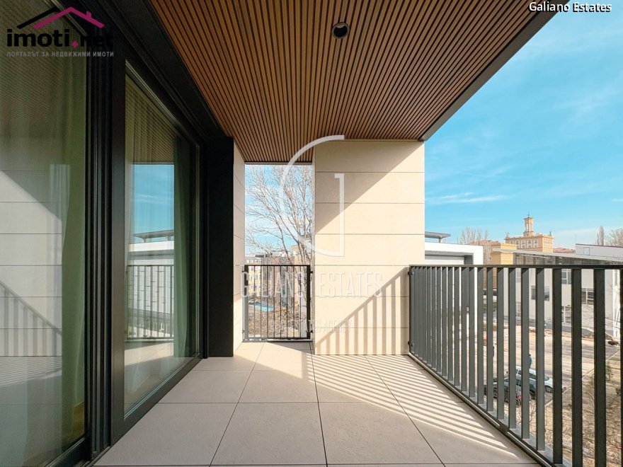 slider image