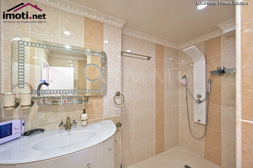 slider image