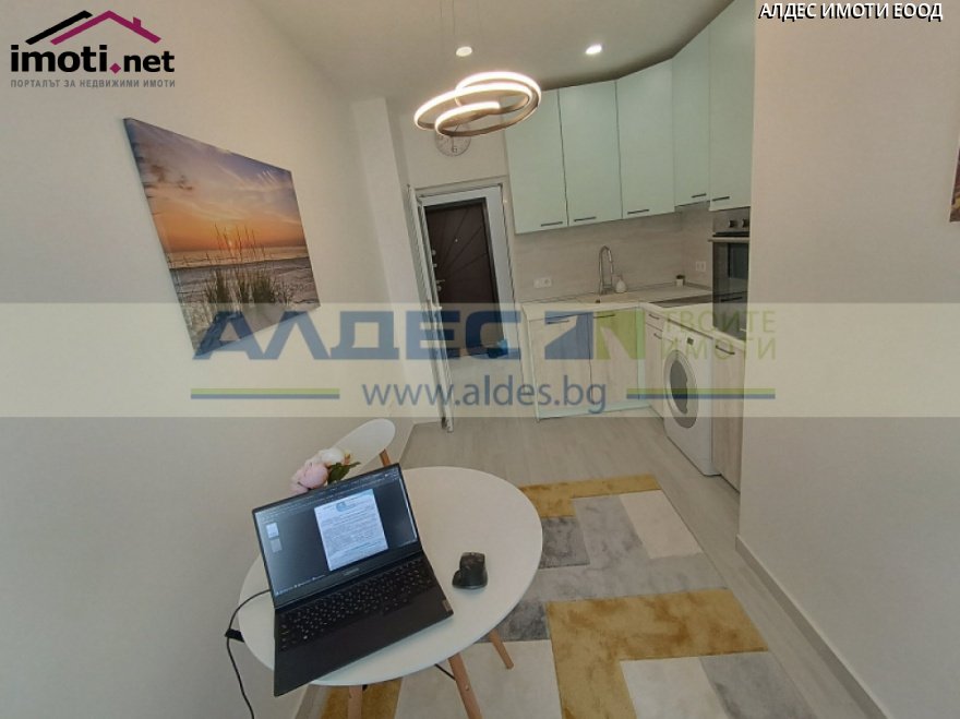 slider image