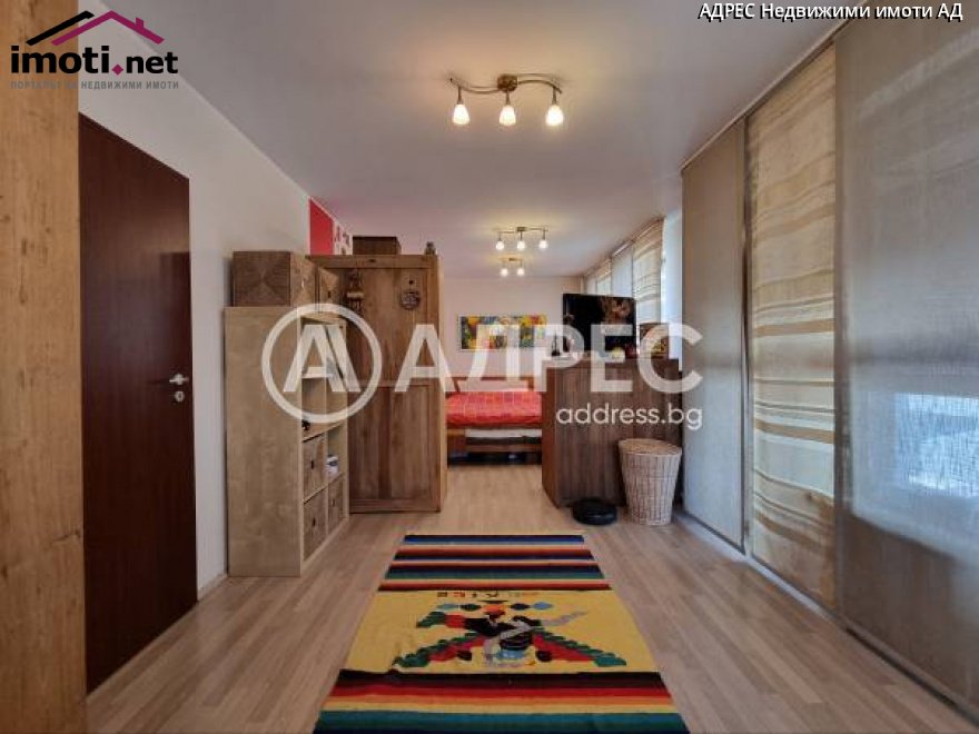 slider image