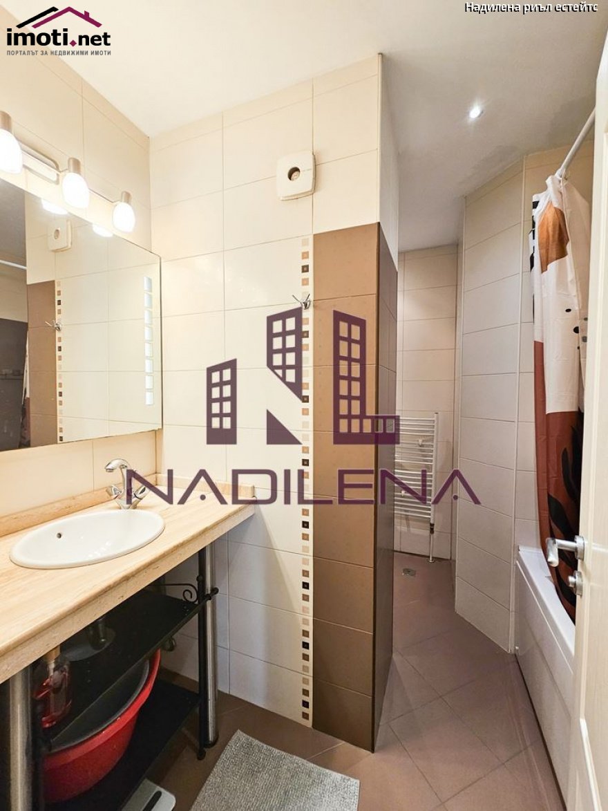 slider image