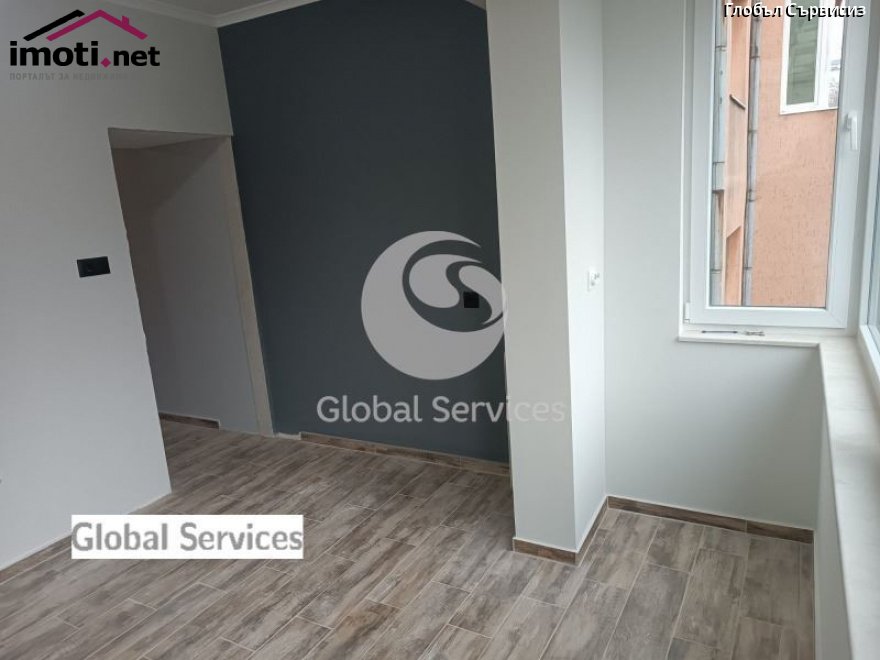 slider image