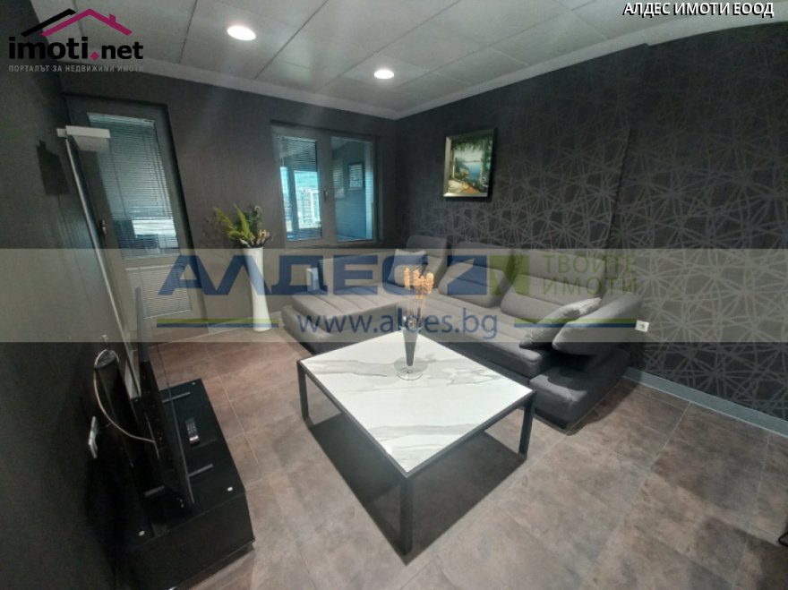 slider image