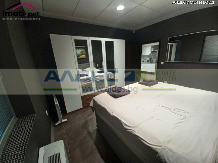 slider image