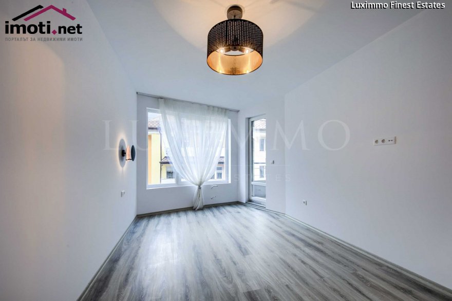 slider image