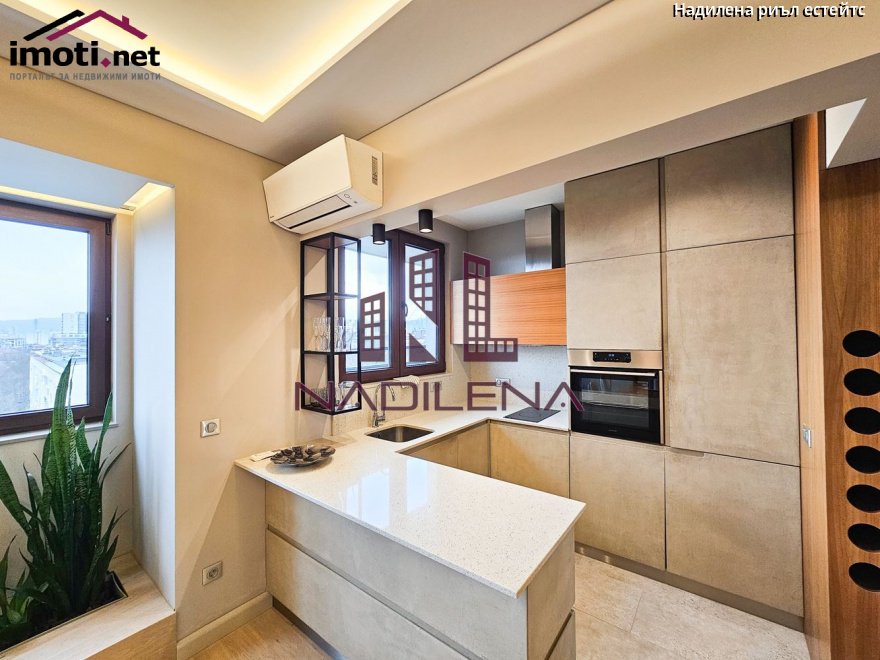 slider image