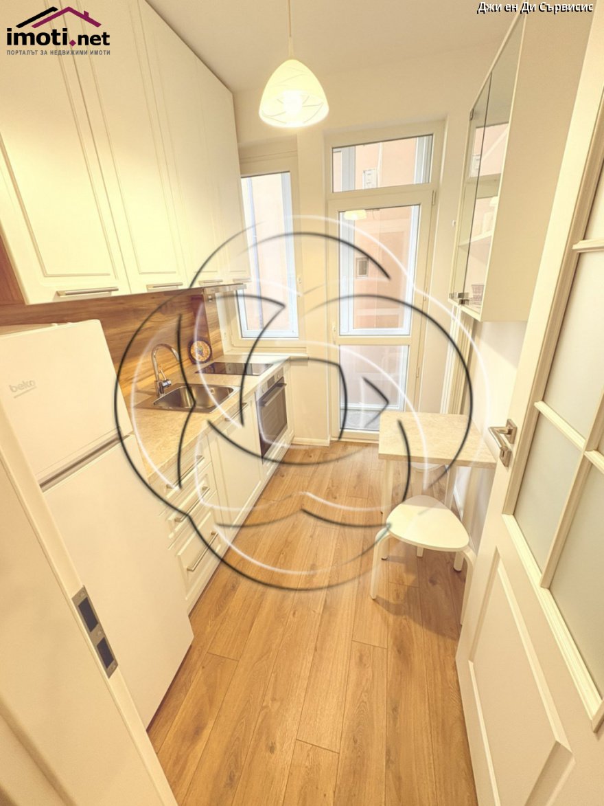 slider image