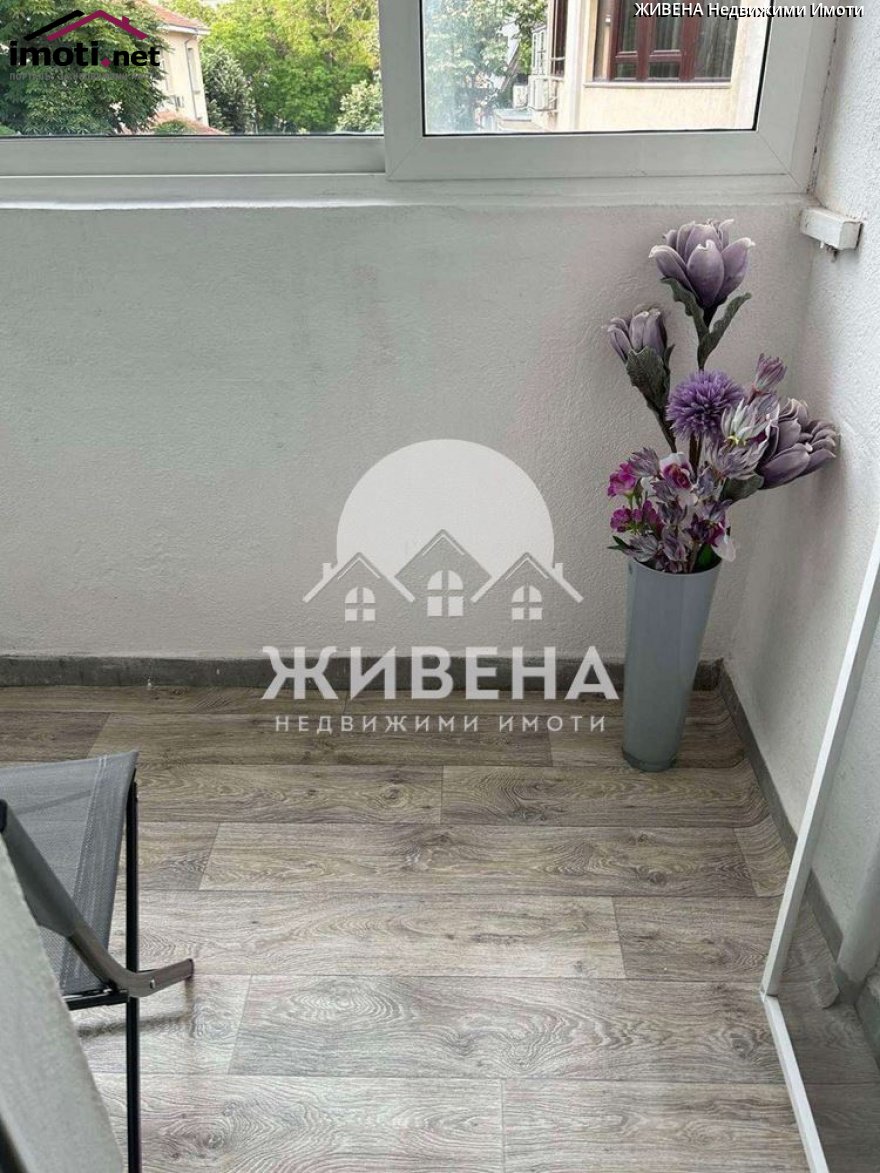 slider image