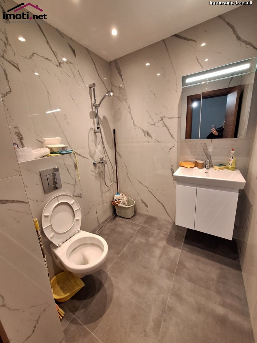 slider image