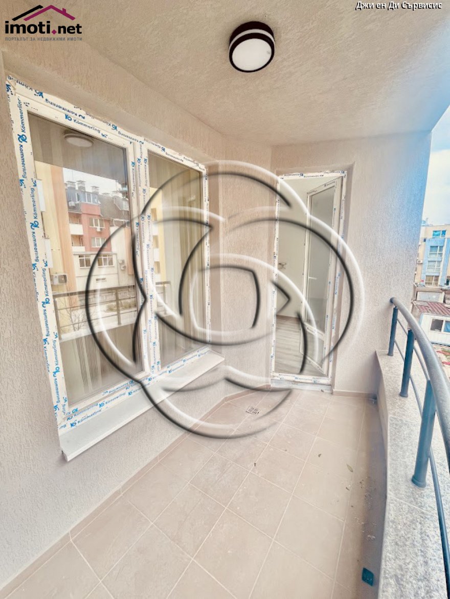 slider image