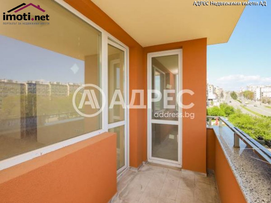 slider image