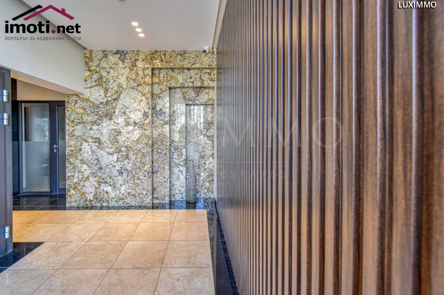 slider image