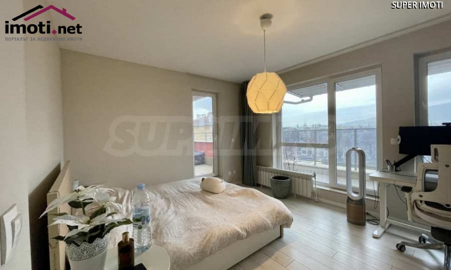 slider image