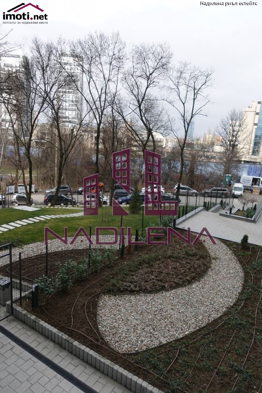 slider image