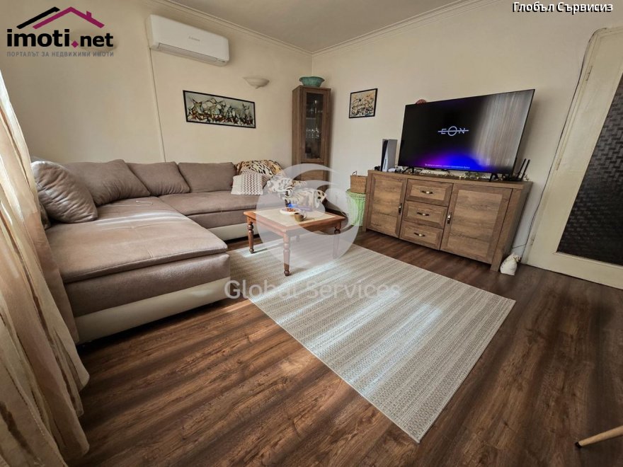 slider image