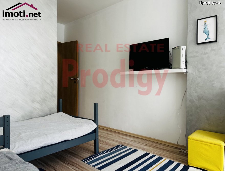 slider image