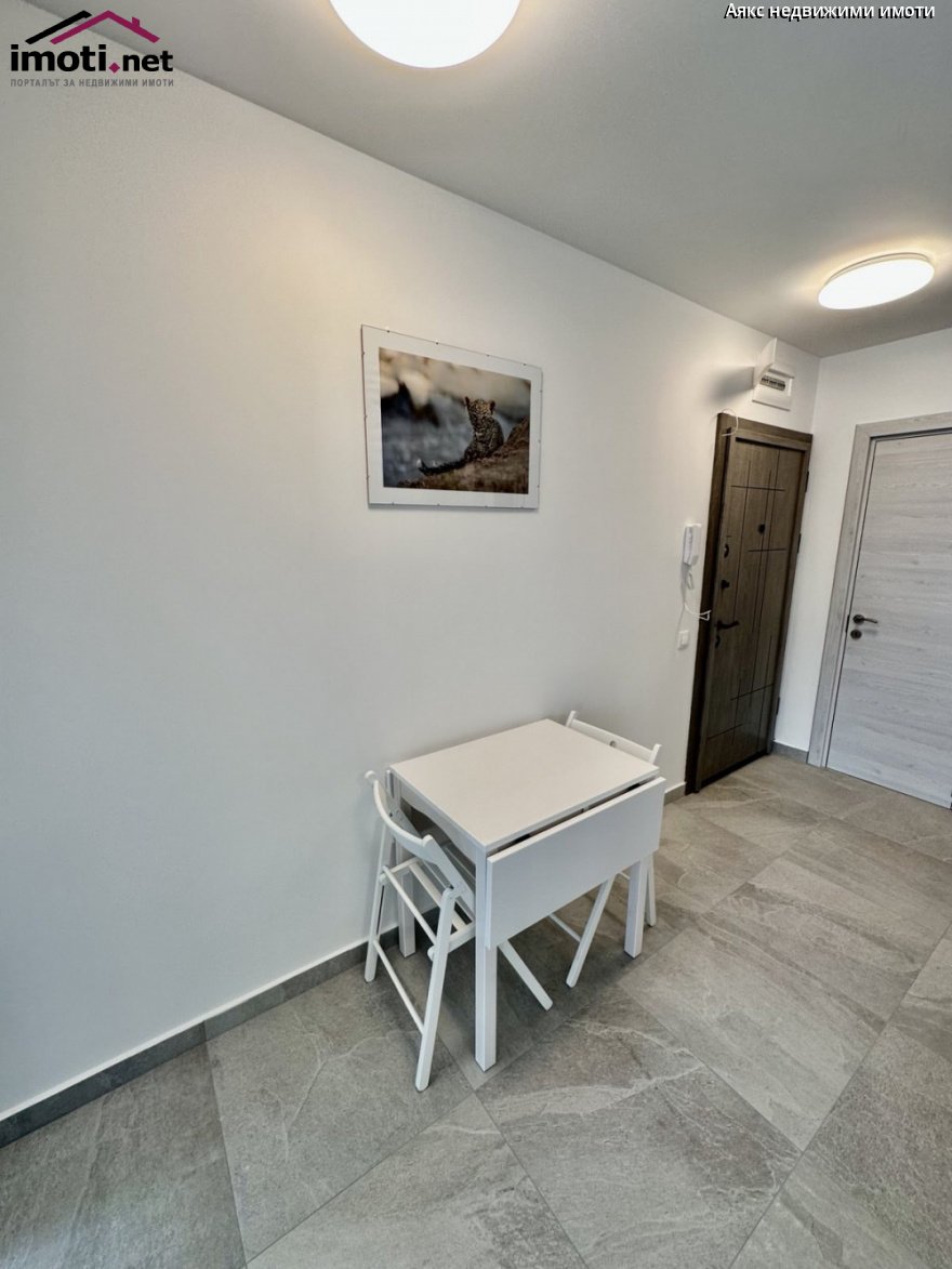 slider image