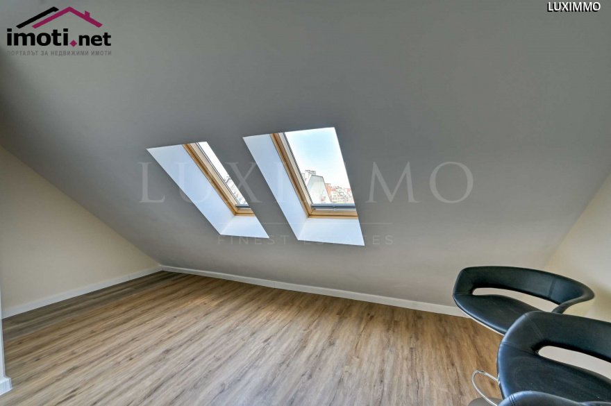 slider image