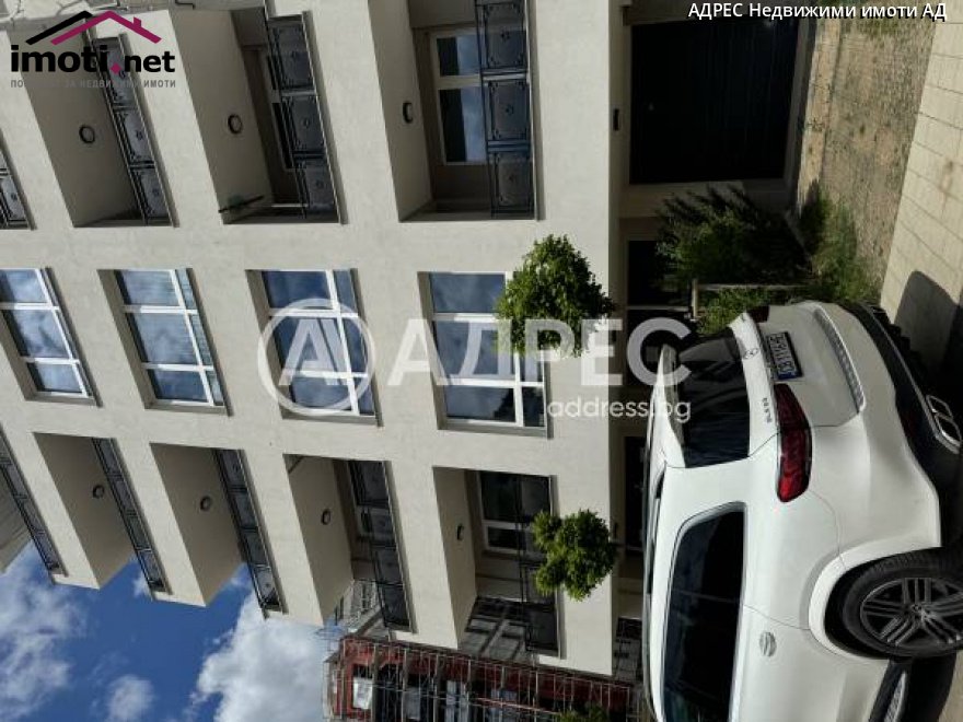 slider image