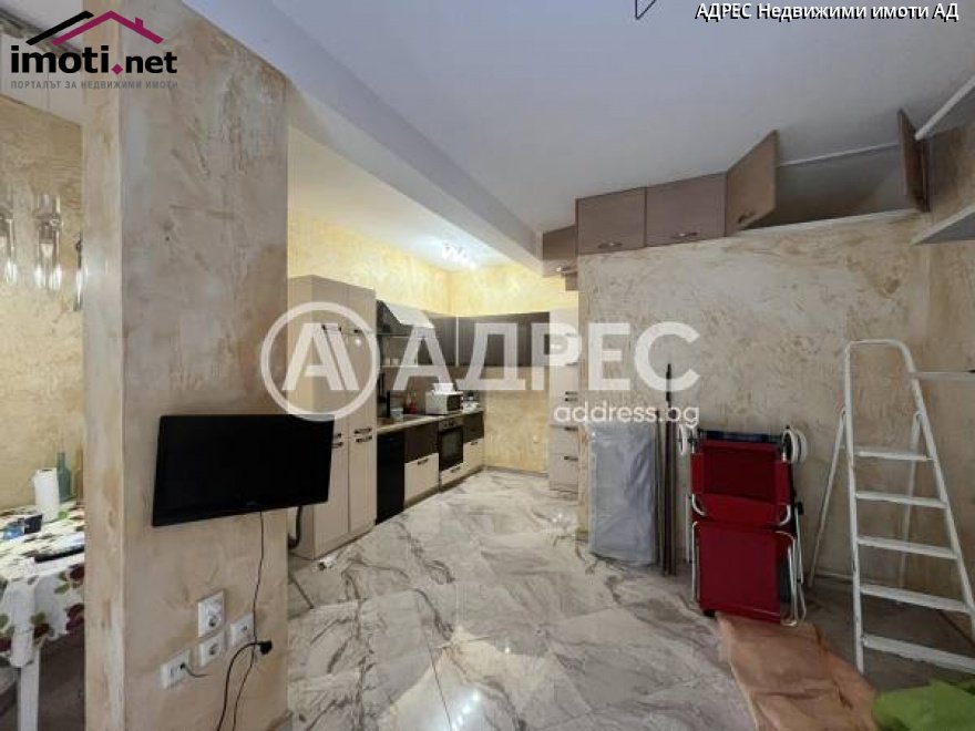 slider image