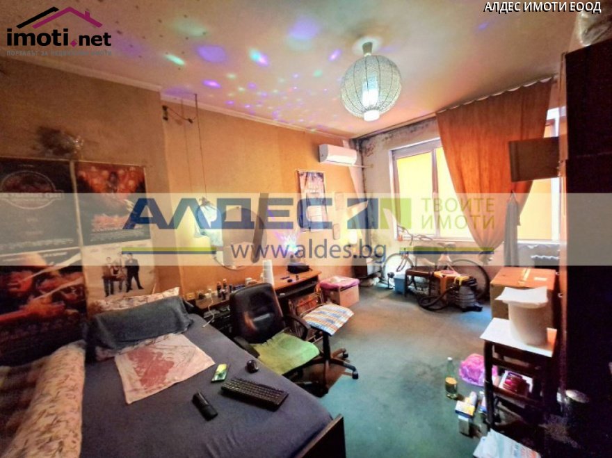 slider image