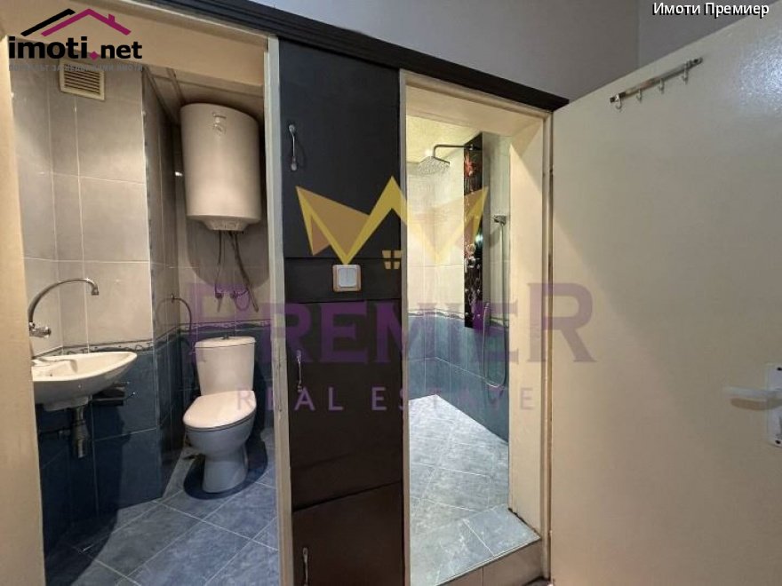 slider image