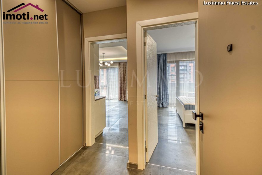slider image