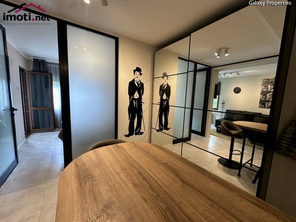 slider image