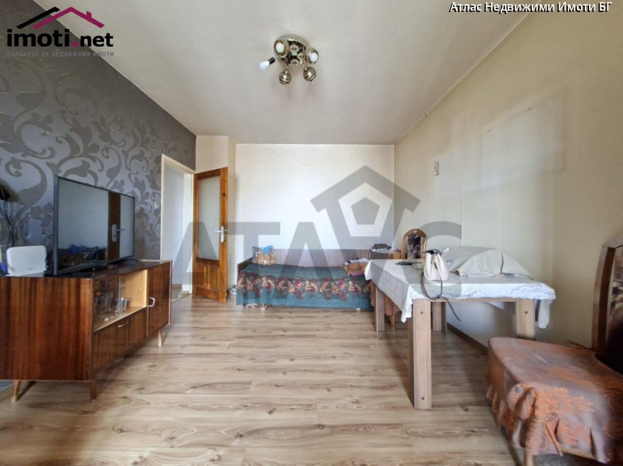 slider image
