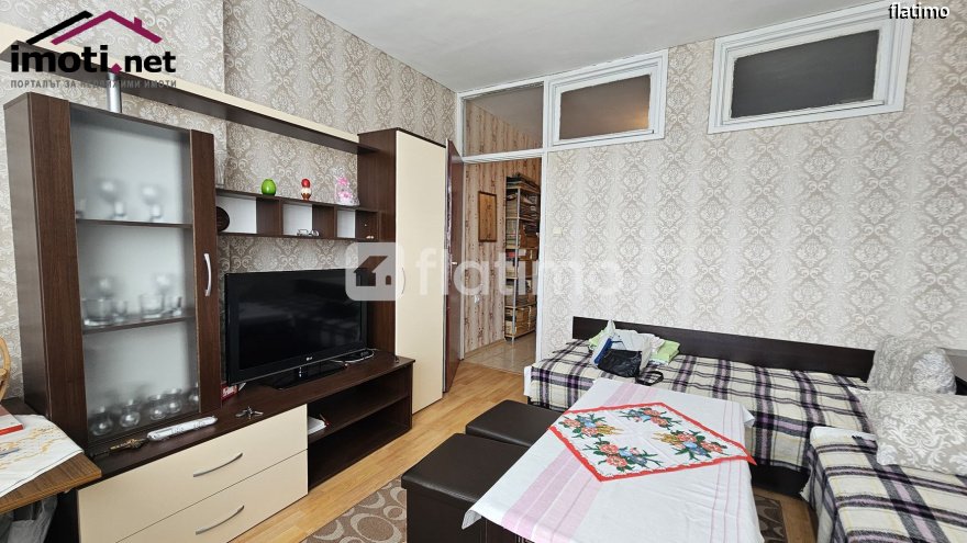 slider image