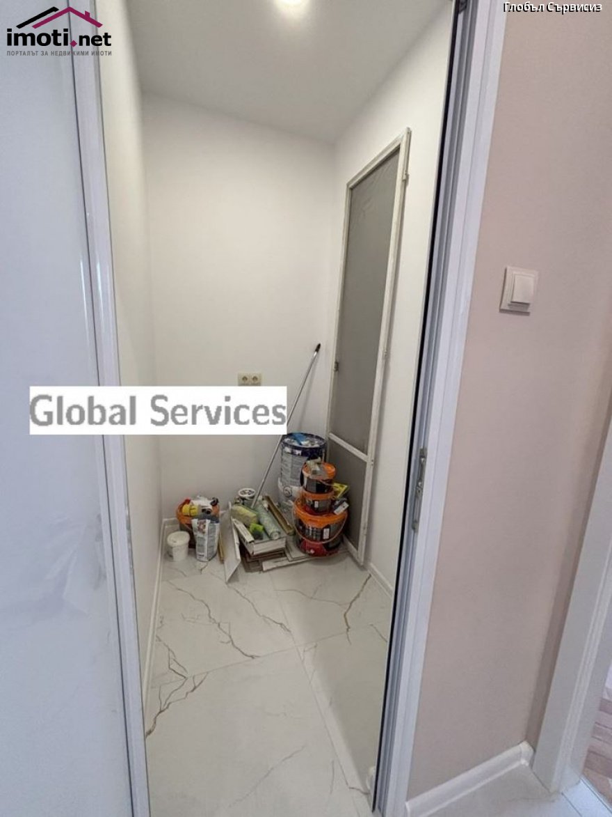 slider image