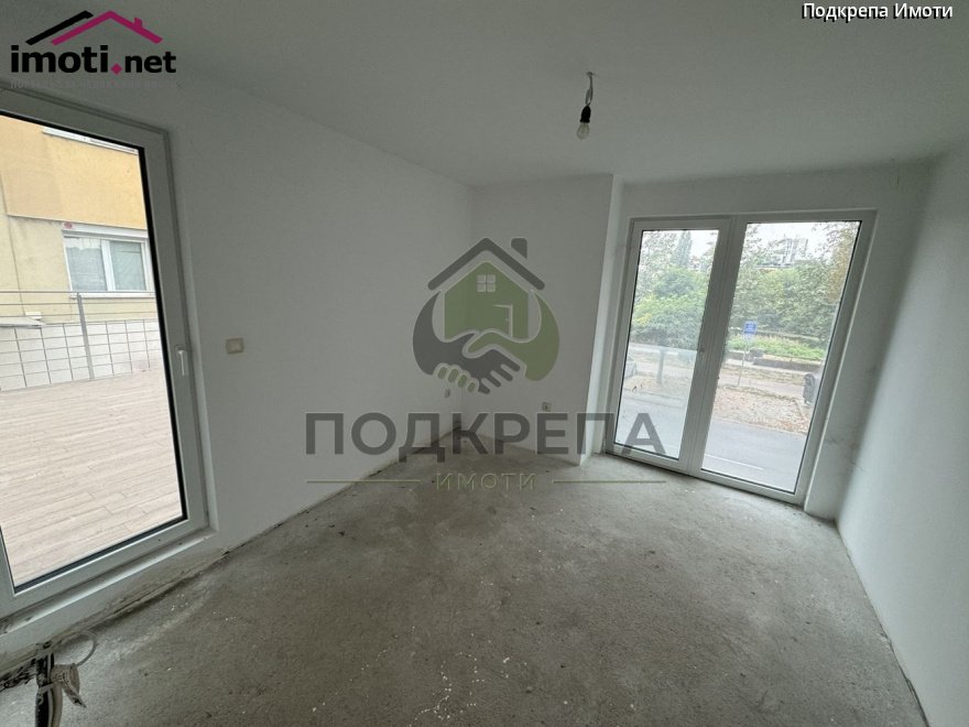 slider image
