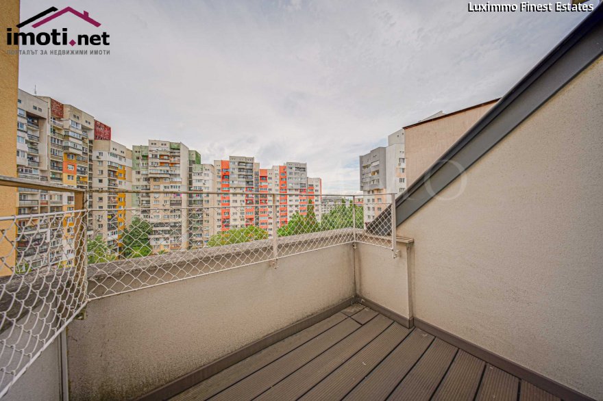 slider image