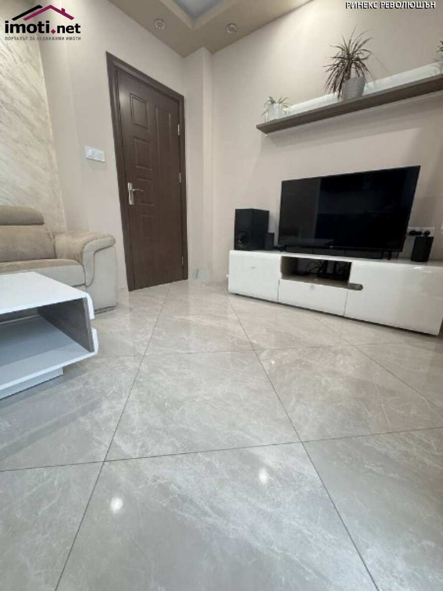 slider image