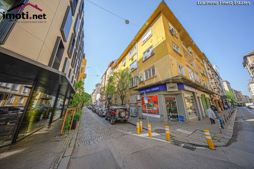slider image