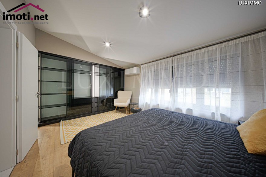slider image