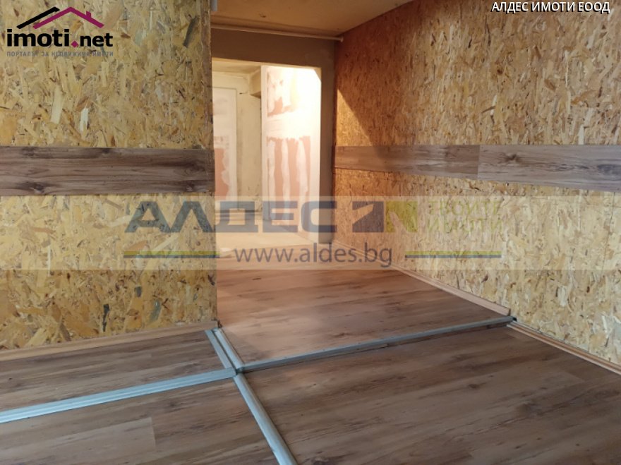 slider image