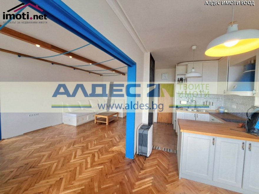 slider image
