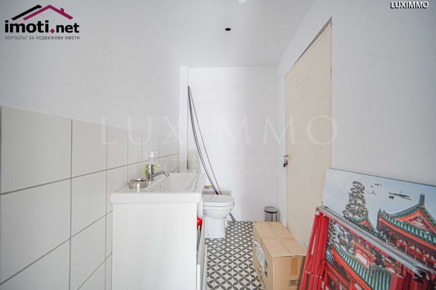 slider image