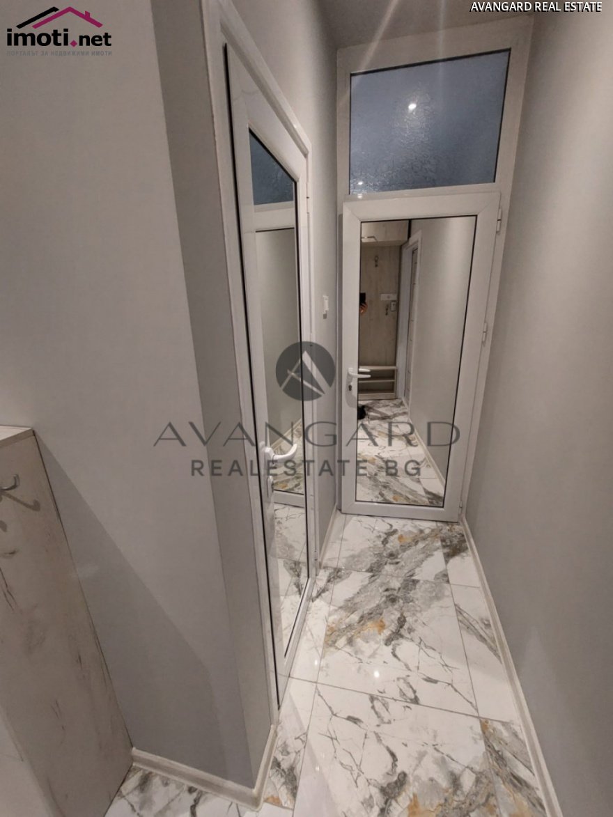 slider image