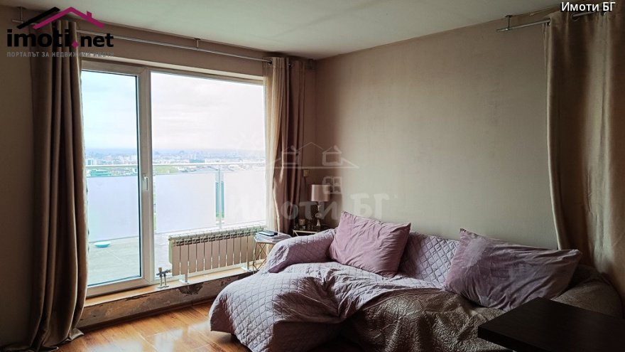 slider image