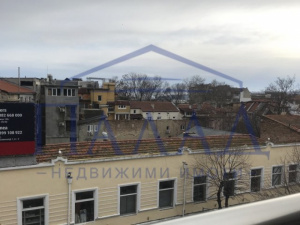 До магазин Ню Йоркър!