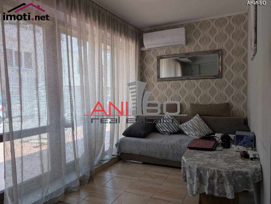 slider image