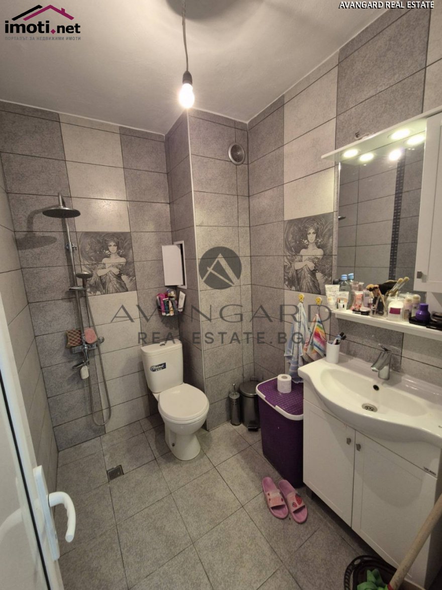 slider image