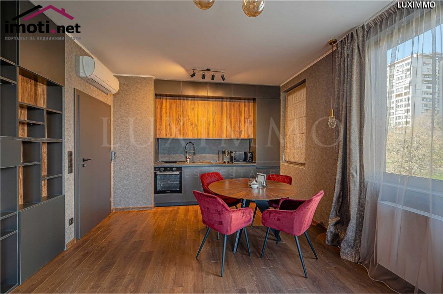 slider image