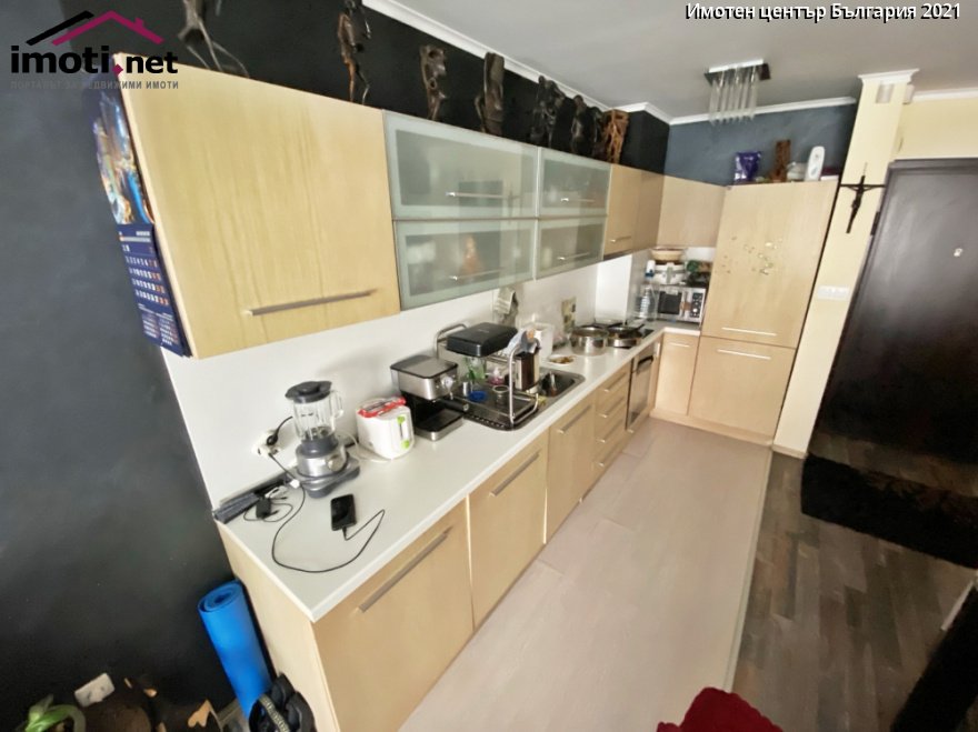 slider image