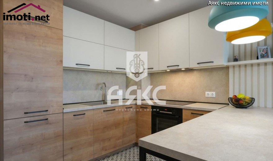 slider image