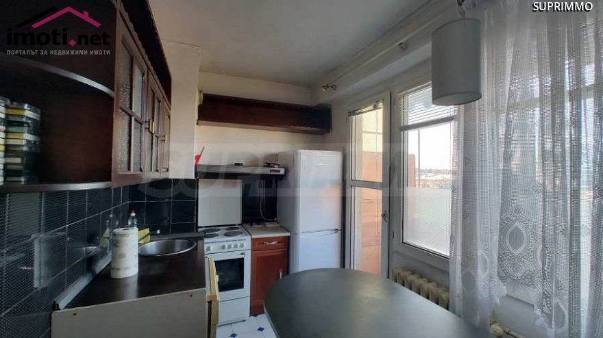 slider image