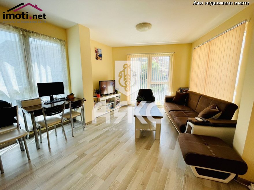 slider image
