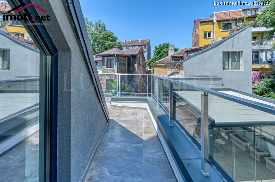 slider image